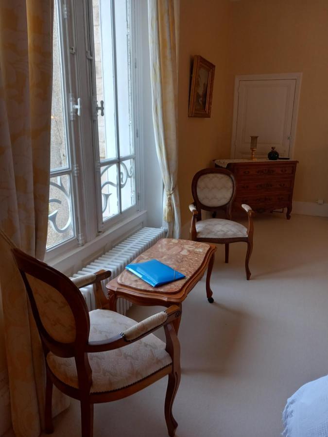Chateau Maleplane Bed & Breakfast Saint-Leonard-de-Noblat Luaran gambar